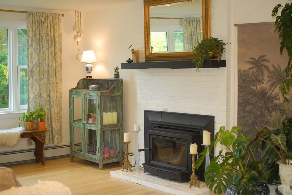 23 Old Marlboro Road Maynard, MA 01754 - Photo 5 of 26 Gallery Image 5