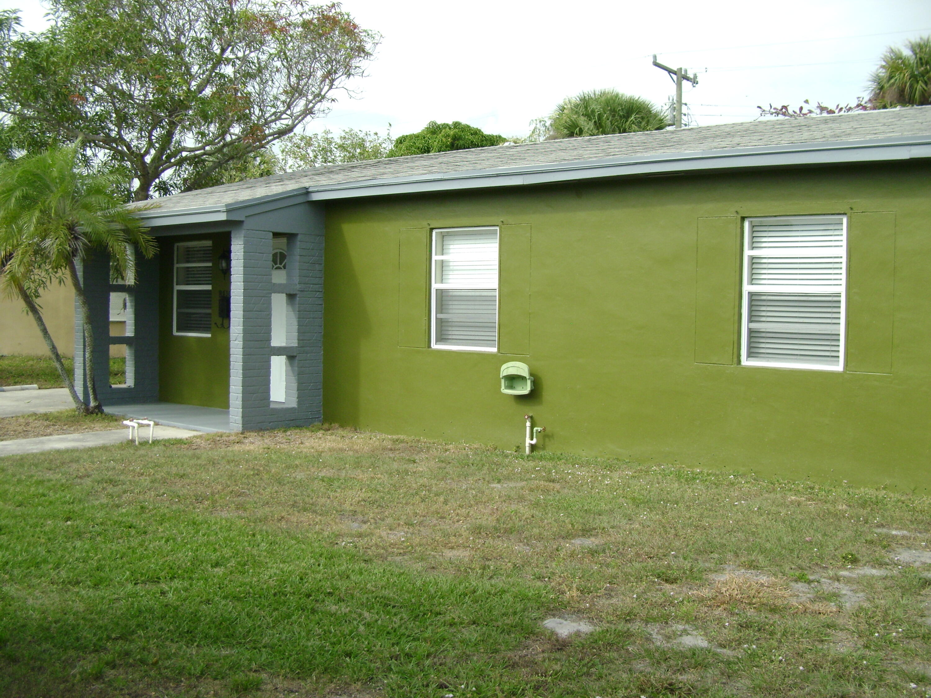 368 West 14th Street Riviera Beach, FL 33404 - Photo 20 of 21 DSC09956