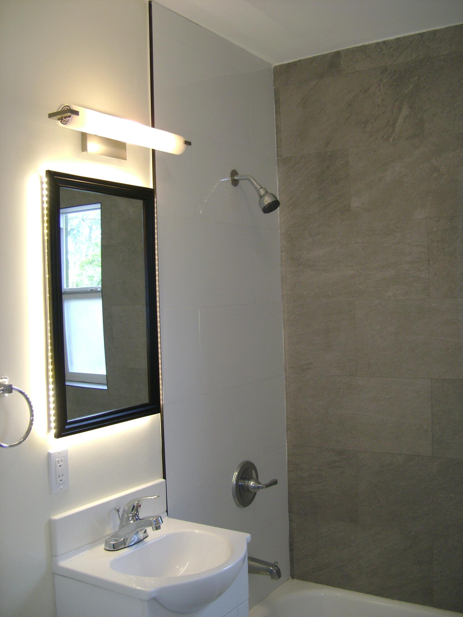 368 West 14th Street Riviera Beach, FL 33404 - Photo 6 of 21 DSC09900