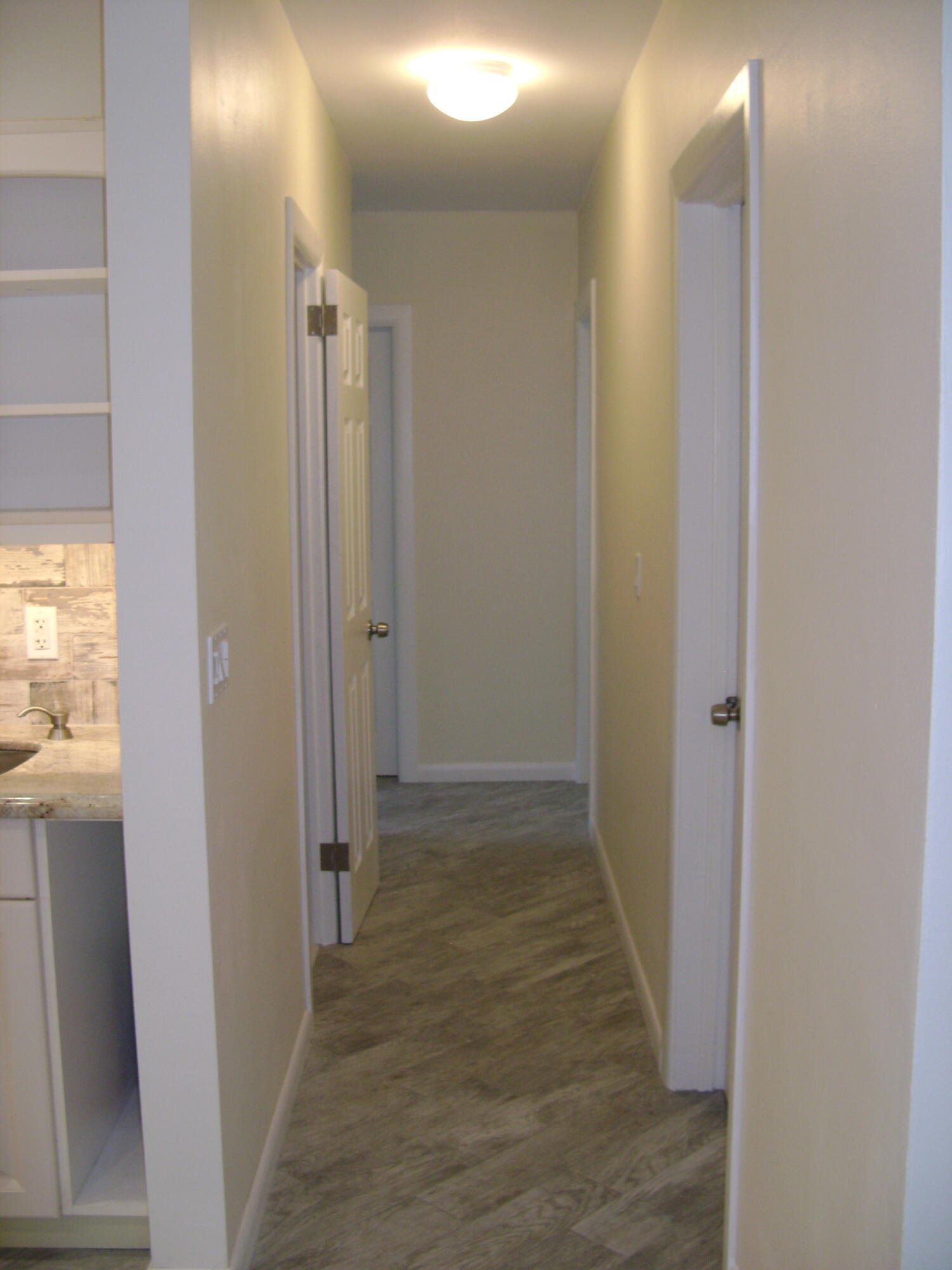 368 West 14th Street Riviera Beach, FL 33404 - Photo 9 of 21 DSC09907