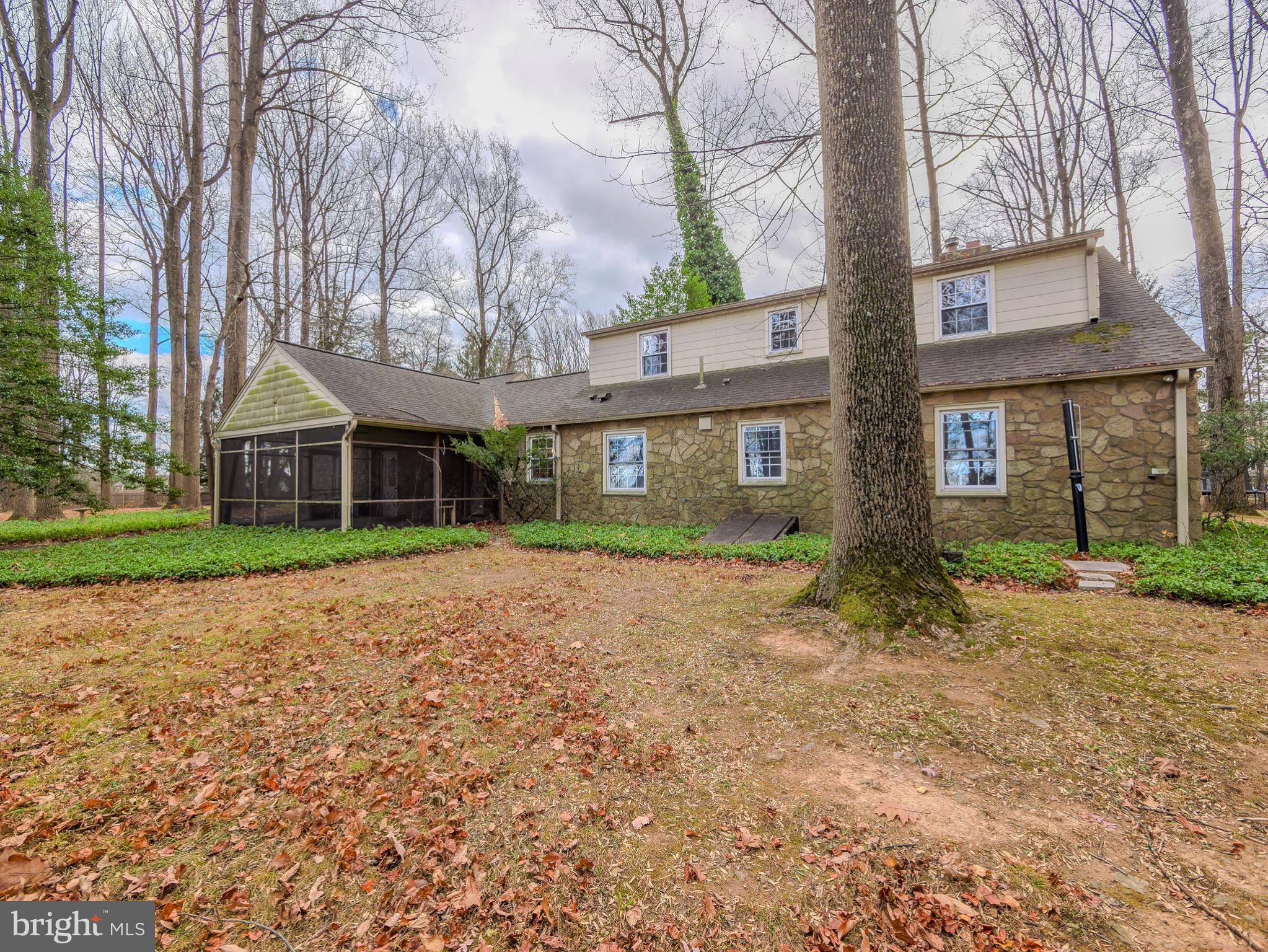 1985 Huntingdon Road Huntingdon Valley, PA 19006 - Photo 48 of 50 Posterior view of the home.