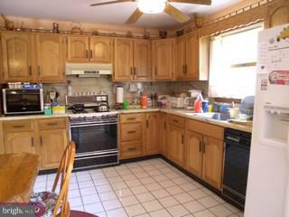 506 Byberry Road Philadelphia, PA 19116 - Photo 4 of 6 Gallery Image 4
