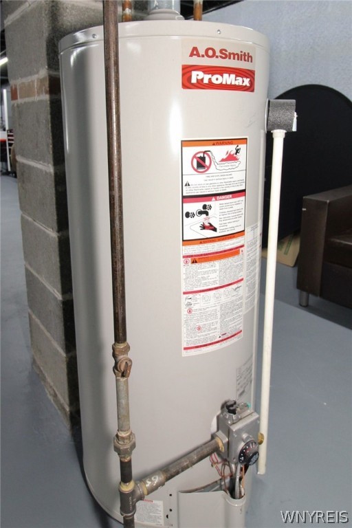 37 Noel Drive Amherst, NY 14221 - Photo 24 of 35