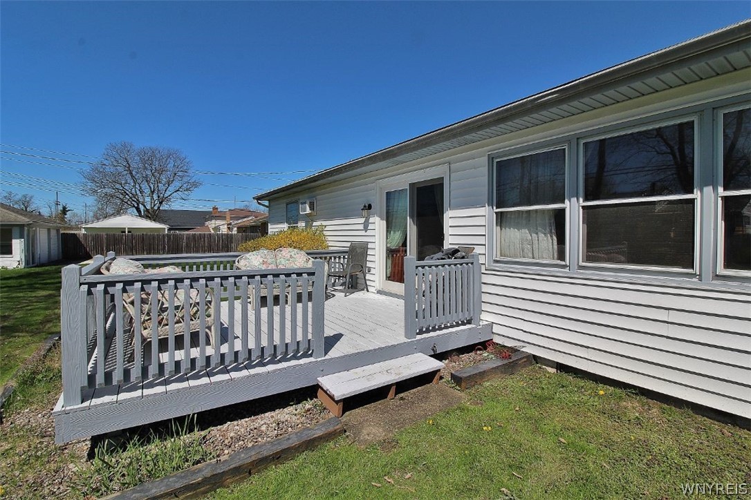 37 Noel Drive Amherst, NY 14221 - Photo 30 of 35