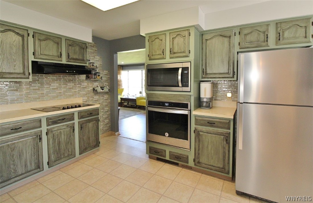 37 Noel Drive Amherst, NY 14221 - Photo 7 of 35