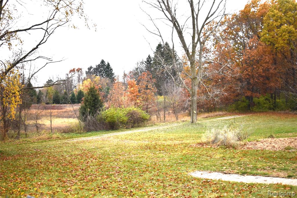 9701 Roberts Road Gregory, MI 48137 - Photo 38 of 39