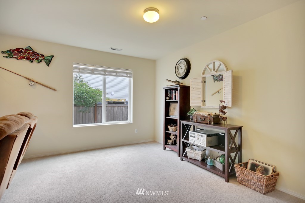 1329 Foreman Road DuPont, WA 98327 - Photo 11 of 25