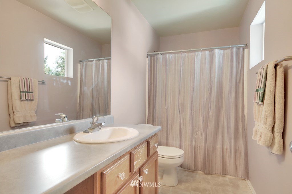 1329 Foreman Road DuPont, WA 98327 - Photo 18 of 25