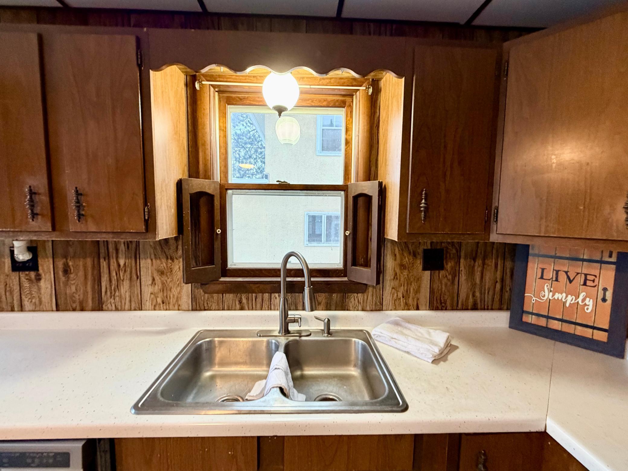 126 2nd Street Southwest Chisholm, MN 55719 - Photo 16 of 39