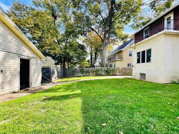 $159,000 | 126 2nd Street Southwest, Chisholm, MN 55719