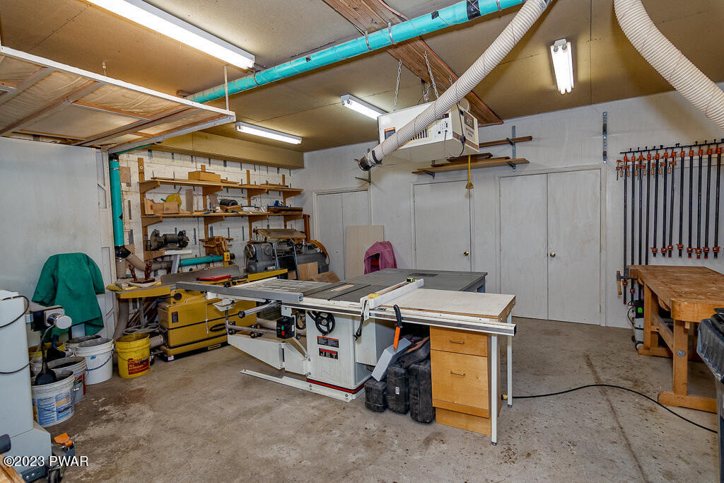 245 Lookout Point Road Canadensis, PA 18325 - Photo 36 of 51 Workshop