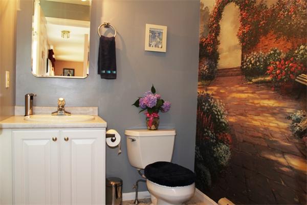 132 Acropolis Road Lowell, MA 01854 - Photo 15 of 30 Gallery Image 15
