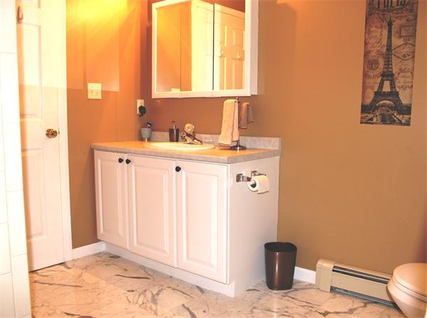 132 Acropolis Road Lowell, MA 01854 - Photo 18 of 30 Gallery Image 18