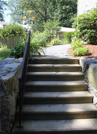 132 Acropolis Road Lowell, MA 01854 - Photo 4 of 30 Gallery Image 4