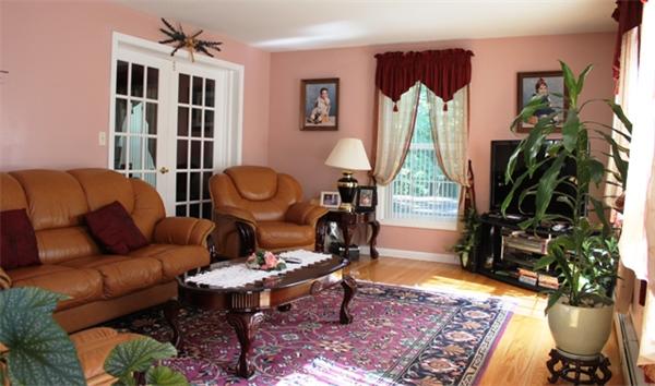 132 Acropolis Road Lowell, MA 01854 - Photo 10 of 30 Gallery Image 10