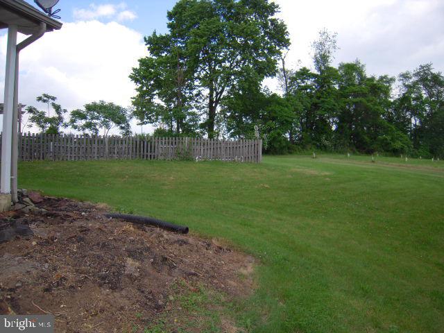 300 Lawn Road Palmyra, PA 17078 - Photo 3 of 20 Gallery Image 3