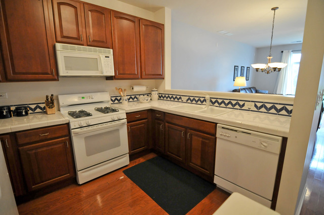 2482 Golf Ridge Circle Naperville, IL 60563 - Photo 11 of 25