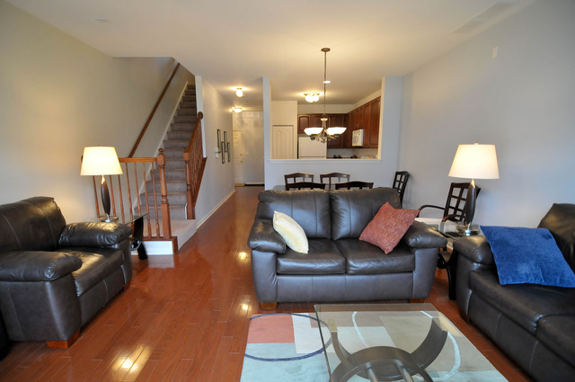 2482 Golf Ridge Circle Naperville, IL 60563 - Photo 3 of 25