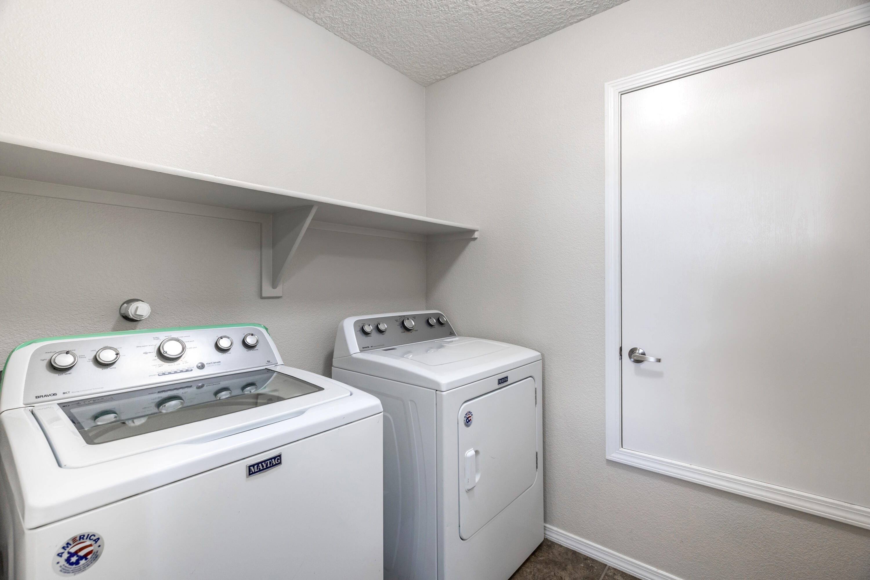 2706 Camacho Road Southeast Rio Rancho, NM 87124 - Photo 31 of 45 Gallery Image 31