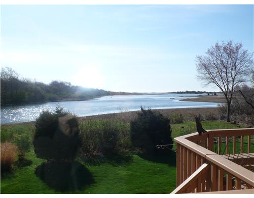 295 Boston Neck Road Narragansett, RI 02882 - Photo 4 of 17 View.