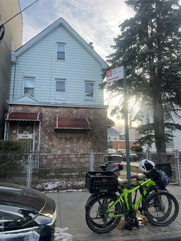 $799,000 | 838 East 226th Street | Wakefield