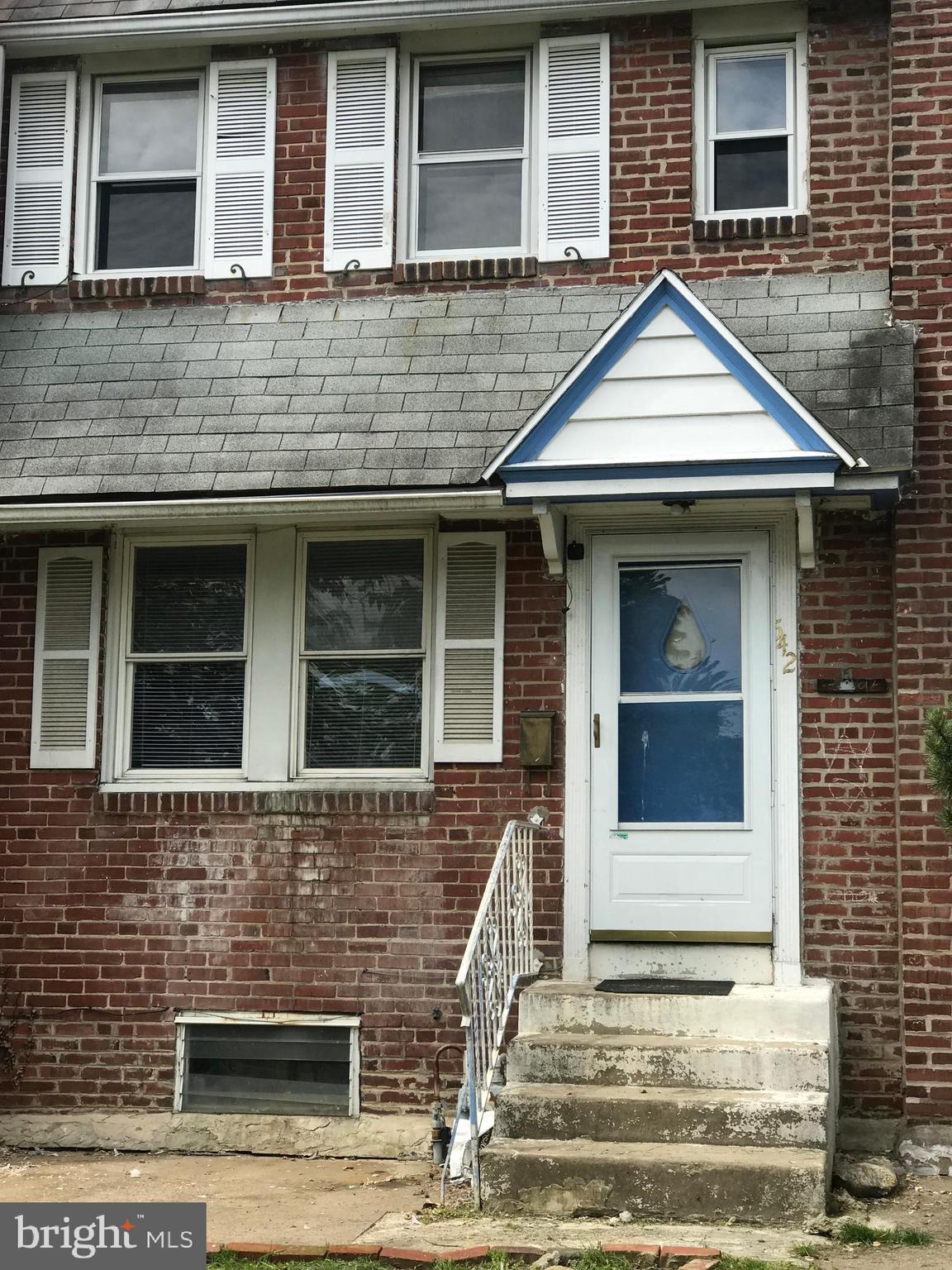 542 Wiltshire Road Upper Darby, PA 19082 - Photo 2 of 31
