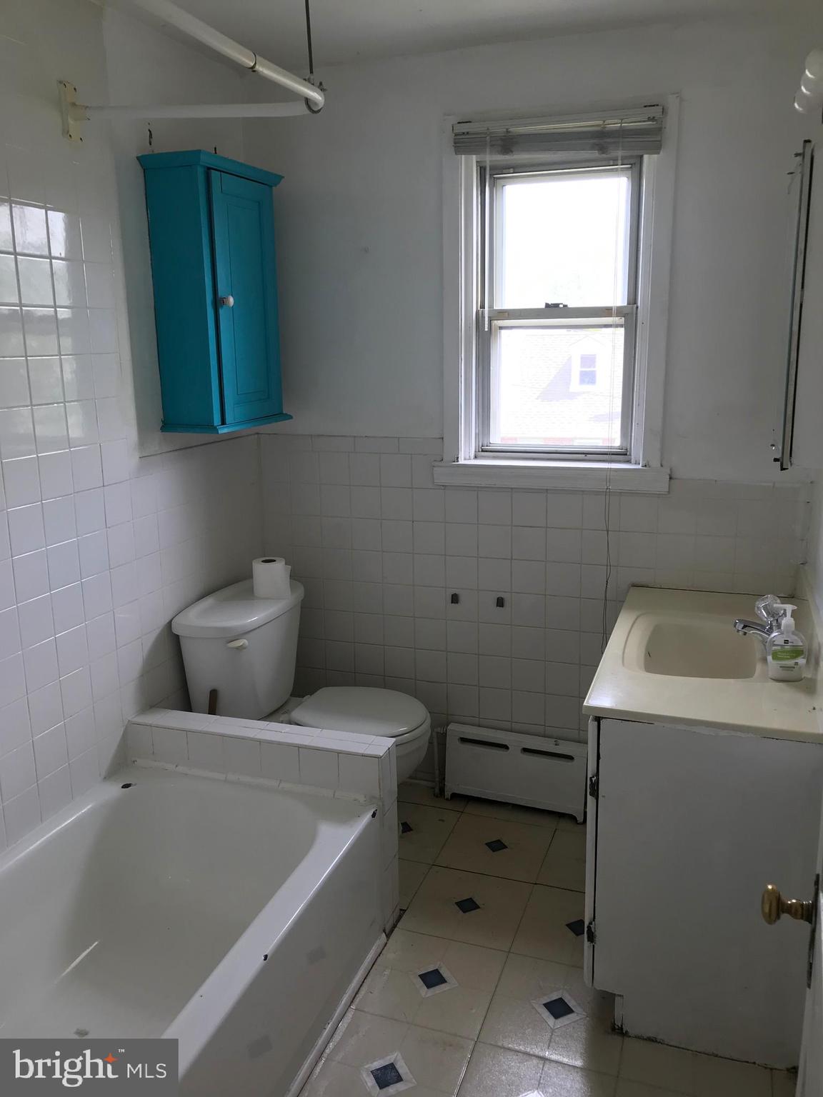 542 Wiltshire Road Upper Darby, PA 19082 - Photo 19 of 31