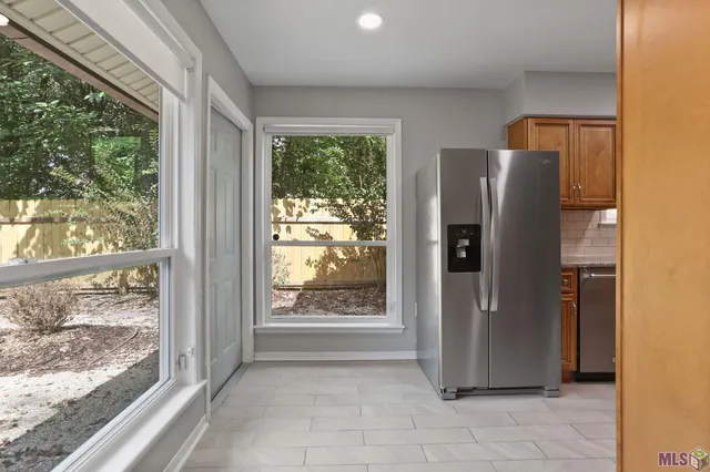 $194,900 | 1246 Sharlo Avenue, Unit 8D2, Baton Rouge, LA 70820