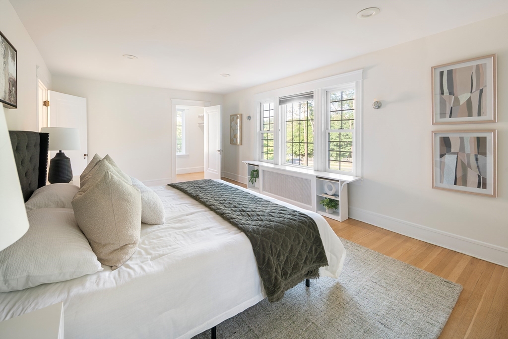 1643 Washington Street Newton, MA 02465 - Photo 16 of 29