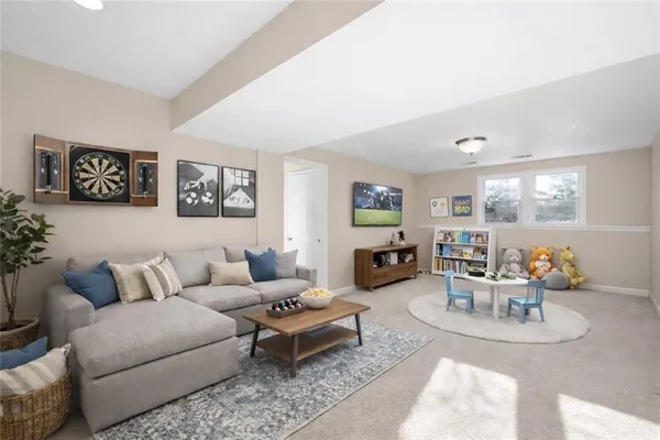 $375,000 | 118 Vista Drive, Canonsburg, PA 15317