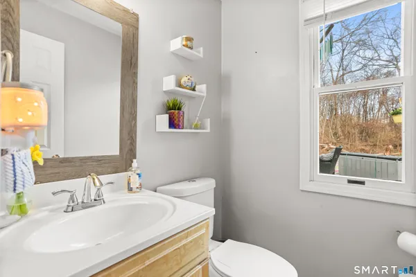 $420,000 | 40 Sullivan Place, Bridgeport, CT 06610