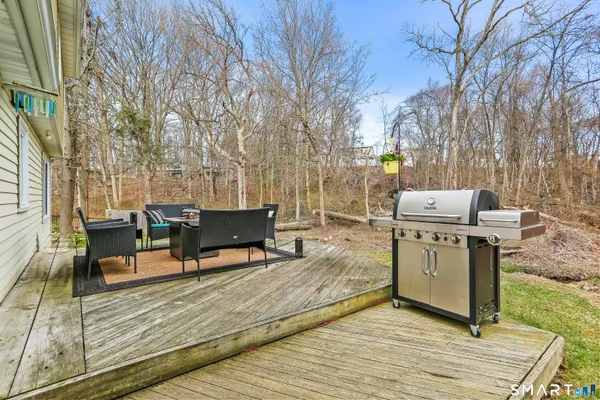 $420,000 | 40 Sullivan Place, Bridgeport, CT 06610