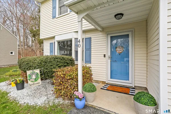 $420,000 | 40 Sullivan Place, Bridgeport, CT 06610