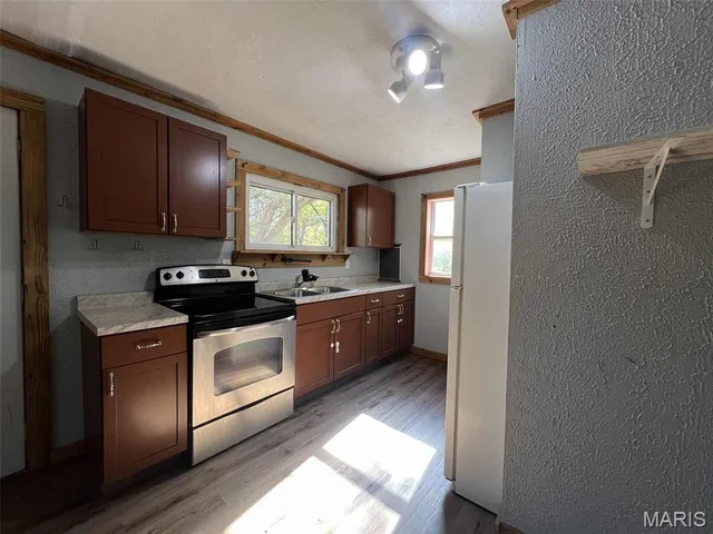 $75,000 | 1250 East Ryder Street, Litchfield, IL 62056