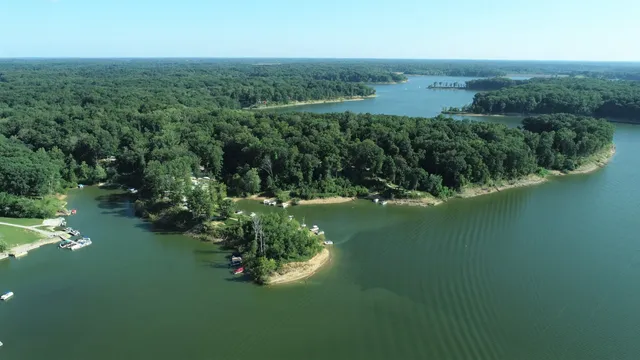 $174,900 | 22 Dogwood Drive, Rockville, IN 47872