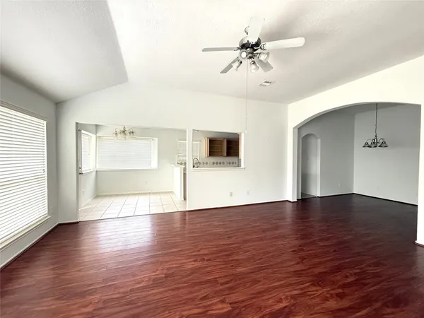 $1,900 | 13830 Fort Nelson Drive, Houston, TX 77083
