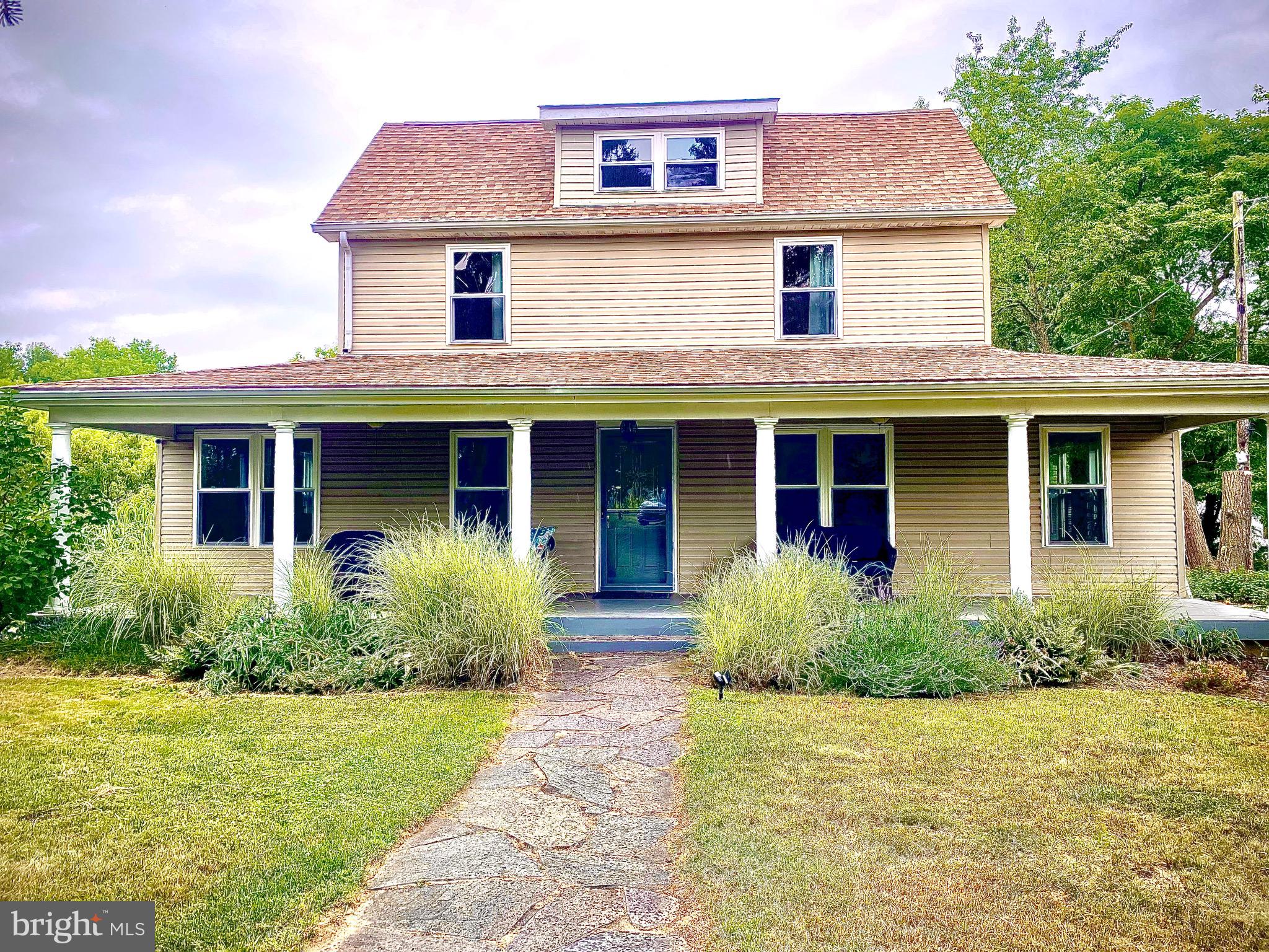 413 Jacobstown Cookstown Road Wrightstown, NJ 08562 - Photo 5 of 49 Gallery Image 5