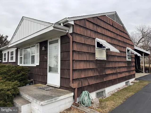 $139,900 | 102 Lincoln Drive, Fayetteville, PA 17222