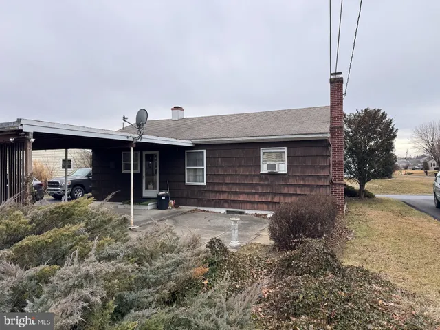 $139,900 | 102 Lincoln Drive, Fayetteville, PA 17222