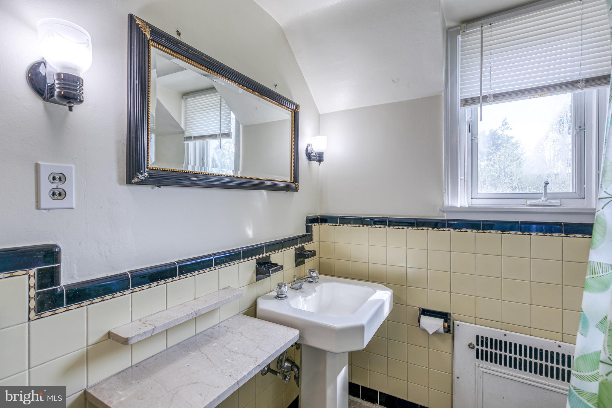 116 Beverly Road Wynnewood, PA 19096 - Photo 17 of 29 Gallery Image 17