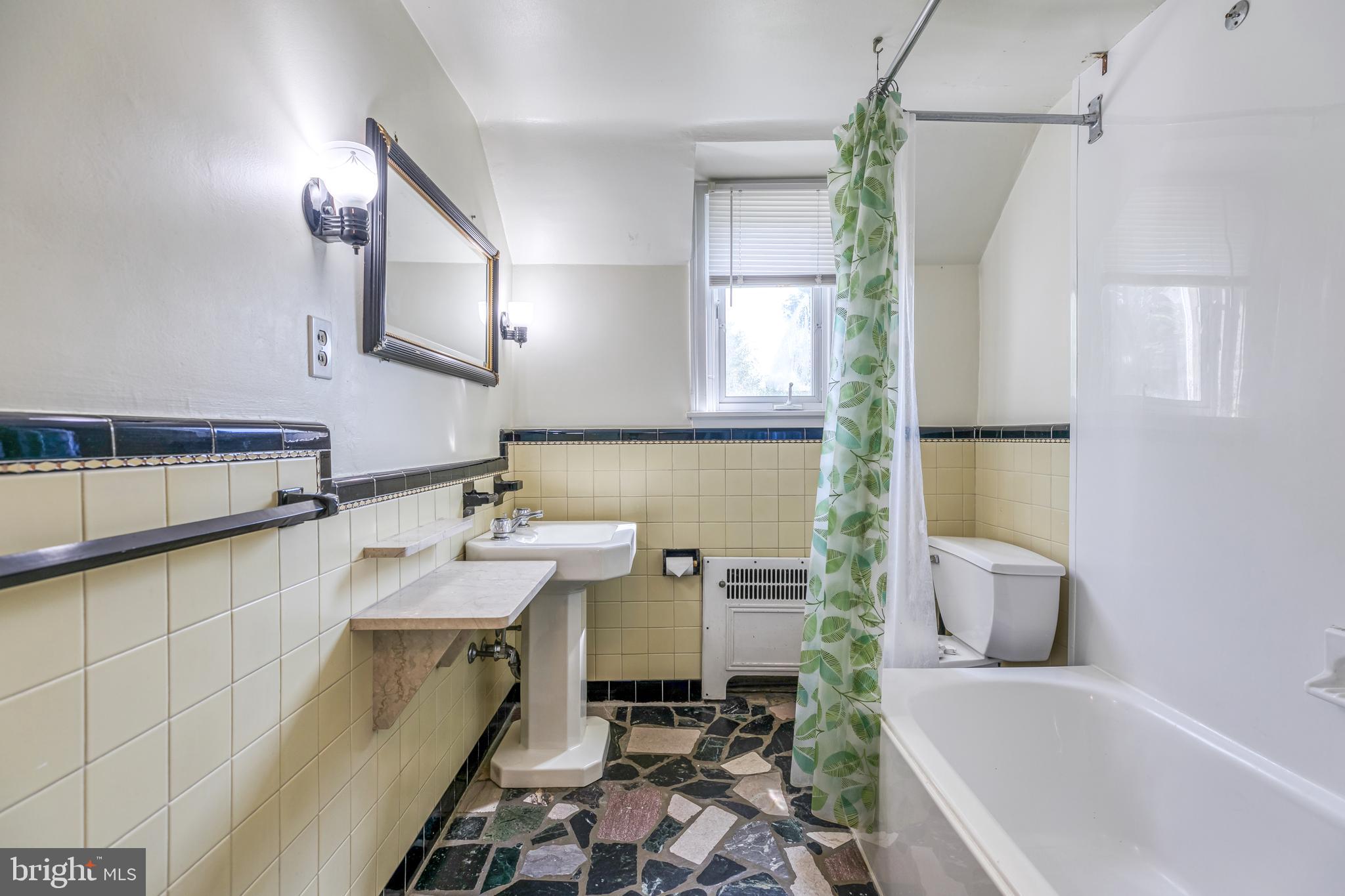 116 Beverly Road Wynnewood, PA 19096 - Photo 18 of 29 Gallery Image 18