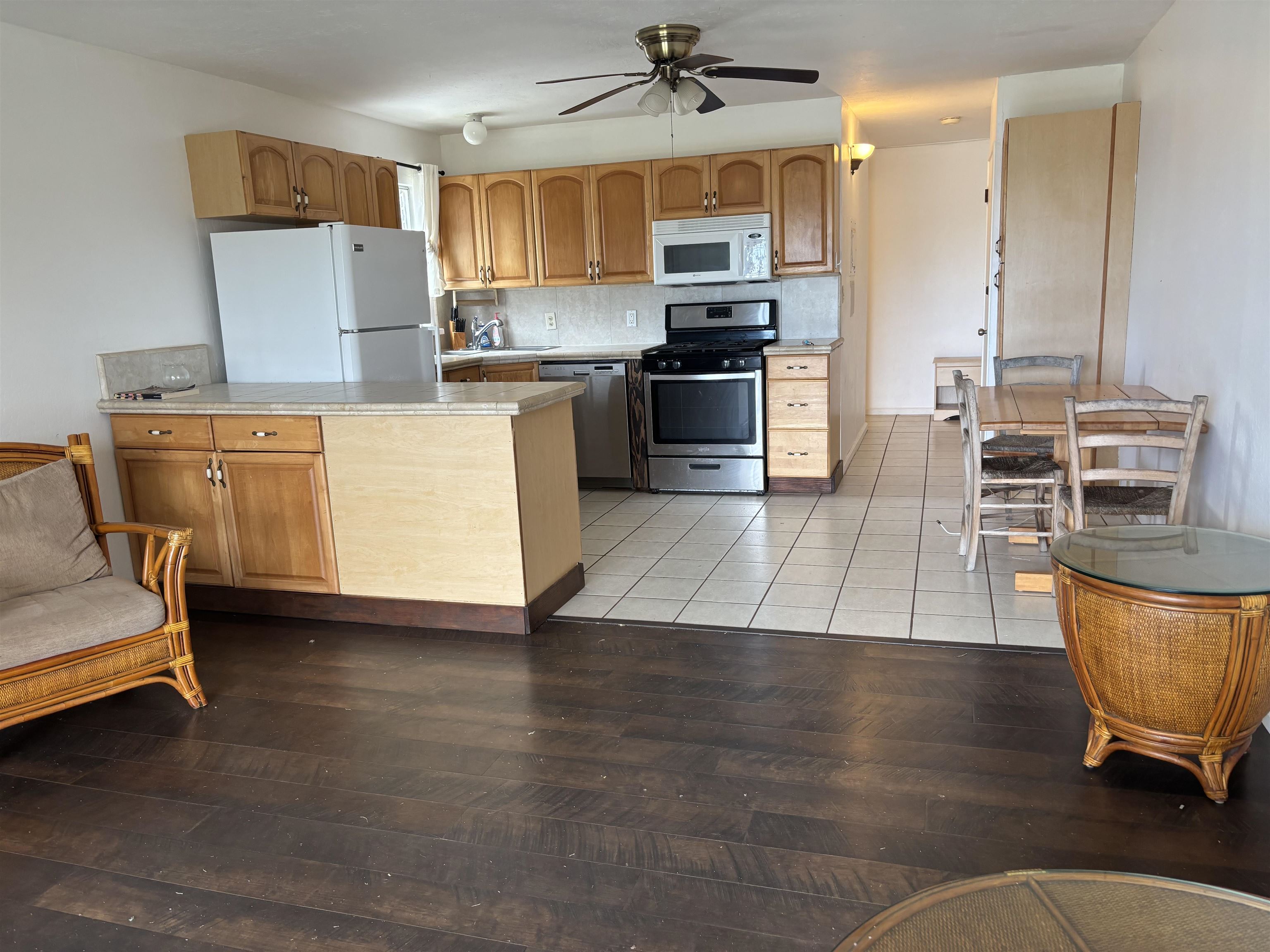 7142 Kamehameha V Highway, Unit B210 Kaunakakai, HI 96748 - Photo 8 of 18