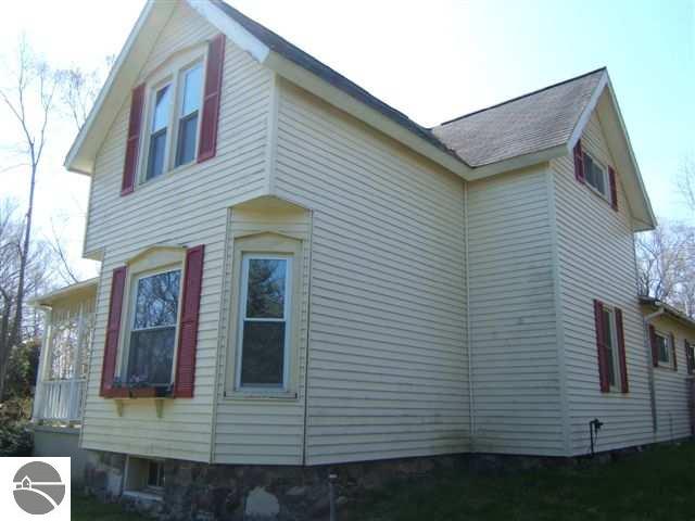 3569 Sliverville Road Frankfort, MI 49635 - Photo 4 of 15 1706944-3.JPG