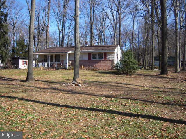 672 South Mount Pleasant Road Lebanon, PA 17042 - Photo 2 of 20 Gallery Image 2