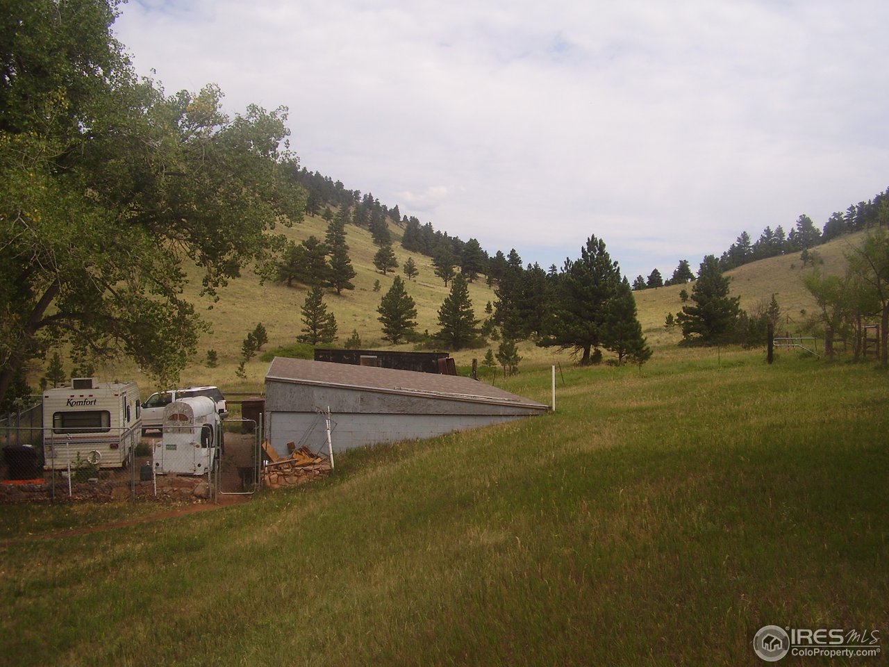 7296 Olde Stage Road Boulder, CO 80302 - Photo 3 of 12 3 Car Garage with New Roof