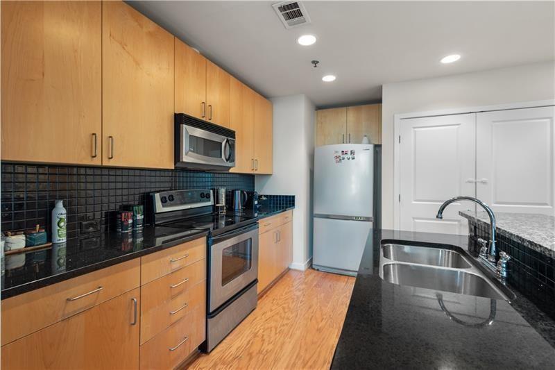 250 Pharr Road Northeast, Unit 607 Atlanta, GA 30305 - Photo 7 of 40