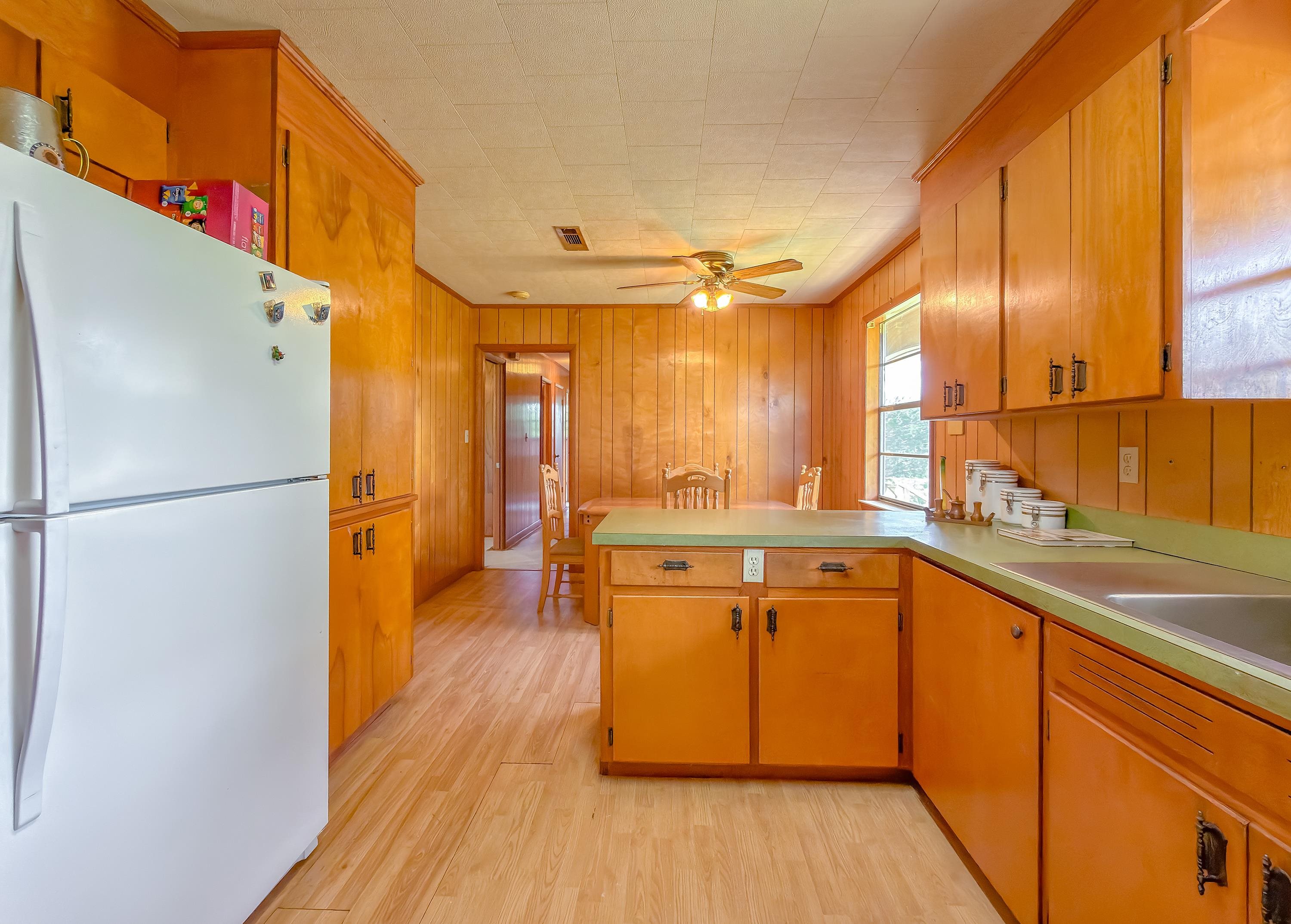 2555 Hollister Road Marianna, FL 32446 - Photo 8 of 68