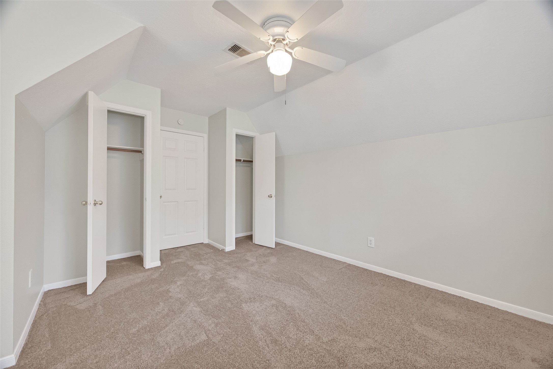 5439 Baslow Drive Katy, TX 77449 - Photo 24 of 31 a view of an empty room
