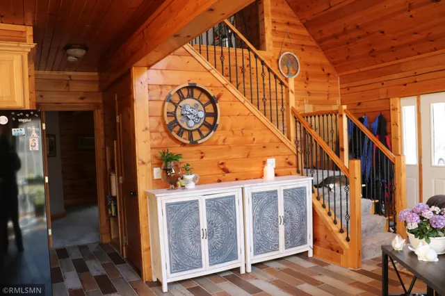 $575,000 | 14638 Highway 70, Pine City, MN 55063