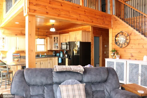 $549,000 | 14638 Highway 70, Pine City, MN 55063